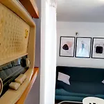 Apartment Veli Dvor - Private House In Old Town Cres Apartamento Cres