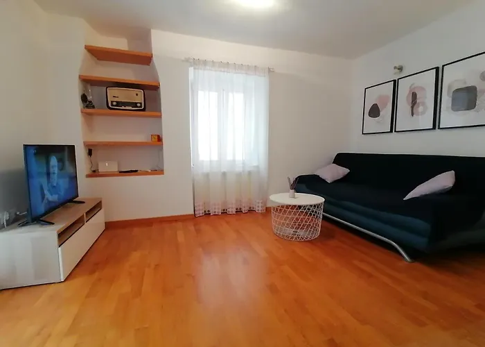 Veli Dvor Apartamento Cres