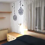 Apartamento Apartment Veli Dvor - Private House In Old Town Cres