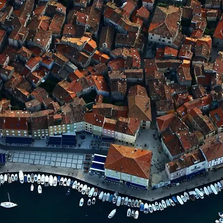 Appartamento Veli Dvor *