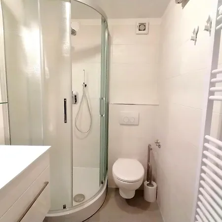 Apartment Veli Dvor - Private House In Old Town