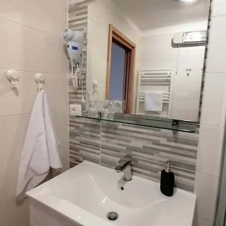 Veli Dvor - Private House In Old Town *